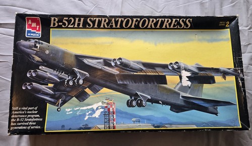 Amt ertl h stratofortress - b-52,