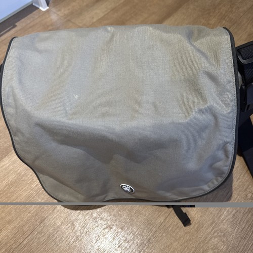 Crumpler fourninety daily - fourninety,