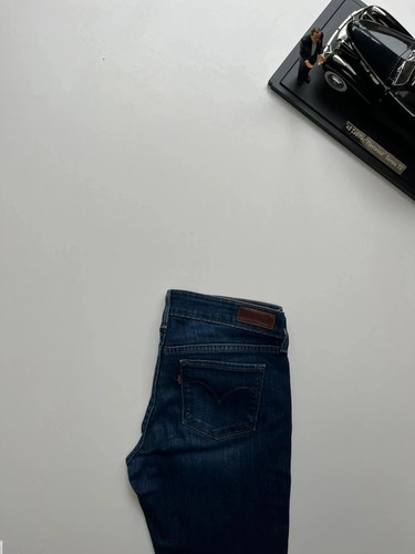 Levi vintage slight - levi’s,