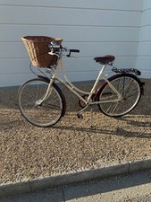 PASHLEY PRINCESS SOVEREIGN Cream Ladies Bike with basket excellent condition