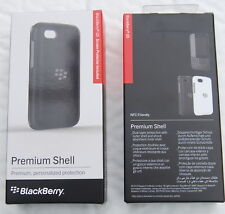 BlackBerry Q5 Black or White