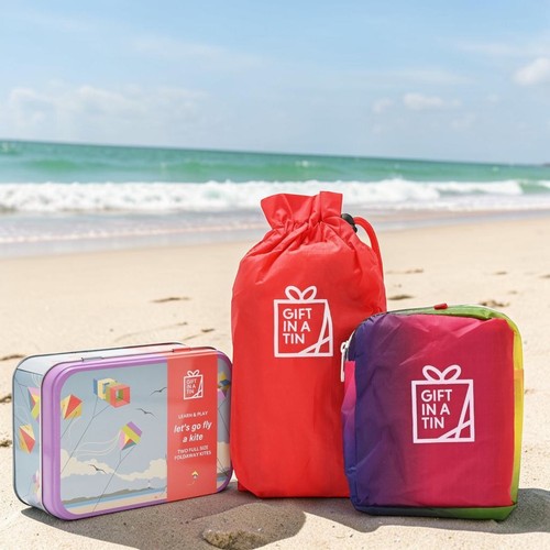 Kids flying kites set 2 - kids,