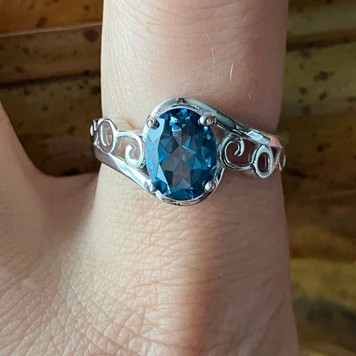 Natural london blue topaz - natural,