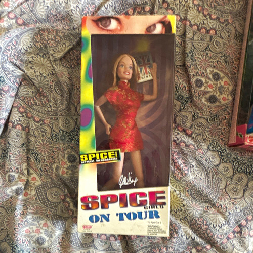 Spice girls - spice, on