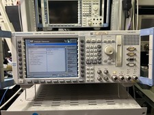 rohde and schwarz CMU200 Radio Communication Tester 10MHz-2.7GHz Spectrum Tested
