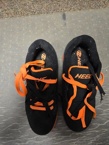 Heelys shoes youth size 6 - youth,