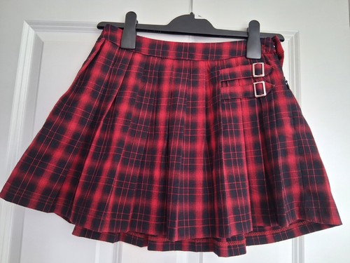 Black and red tartan - black,