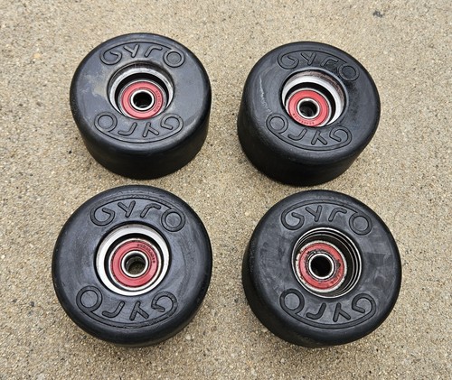 Vintage 1970 roller - roller, skate