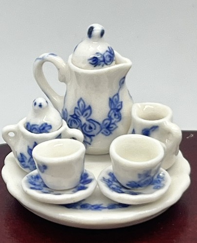 Dolls house porcelain - , set
