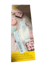 Wilton Dessert Decorator Plus
