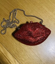 DUNE LIP SMALL Clutch Bag Red