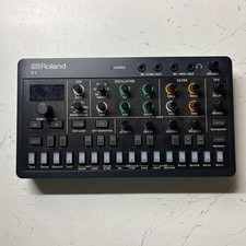 Roland S-1 Tweak Synthesizer