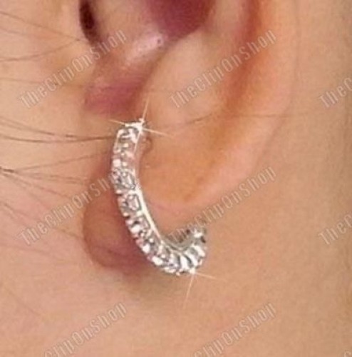 Clip fake pierce look - on,