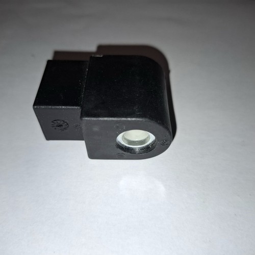 Danfoss solenoid coil 071n0010 - solenoid,