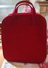 Cree pour Clarins-Paris Makeup/Toiletry bag, in red velvet like material 