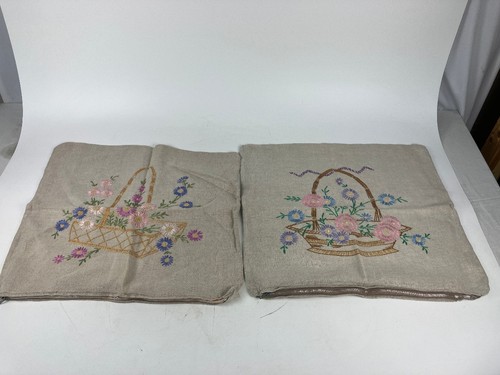 Vintage hand embroidered - hand,