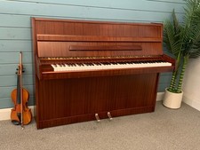 🎵🎹  'EAVESTAFF' UPRIGHT