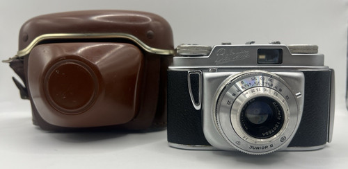 Beirette junior camera with - beirette, ii