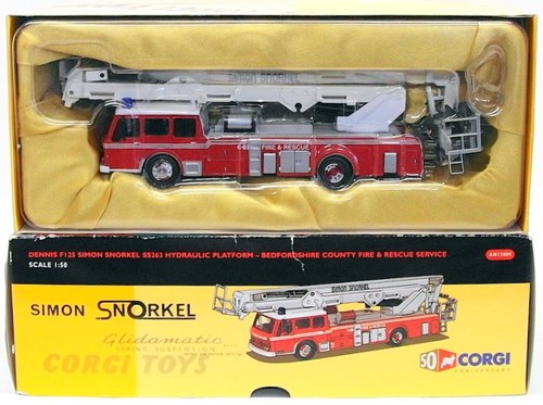 Corgi scale fire engine - fire,