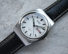 November 1977 Vintage Men's