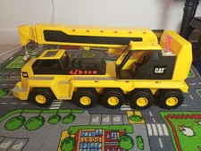 TOY STATE CATERPILLAR CAT Construction Crane Toy with Working Lights and Sound
