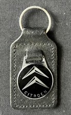 CITROEN MOTOR CAR LEATHER ENAMEL KEY RING KEY FOB BADGE EMBLEM
