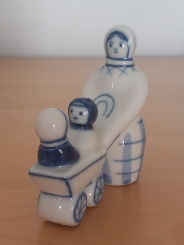 Hand painted russian figures - russian,
