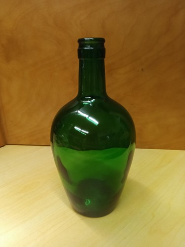This green glass demijohn