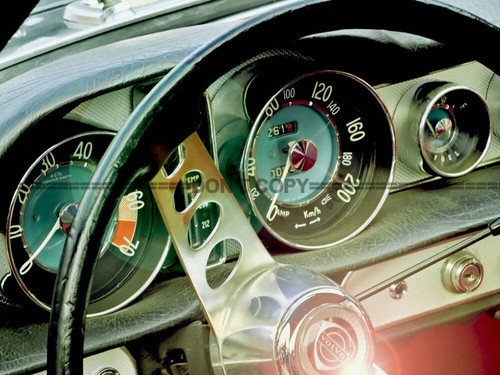 Volvo p1800 photo - s,