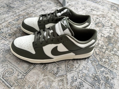 Nike dunk low olive uk9 - olive, worn