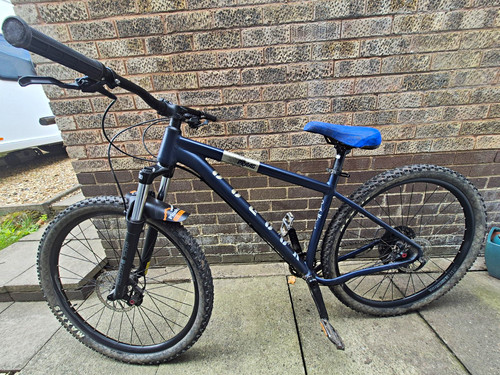 Voodoo black mountain - black, bike
