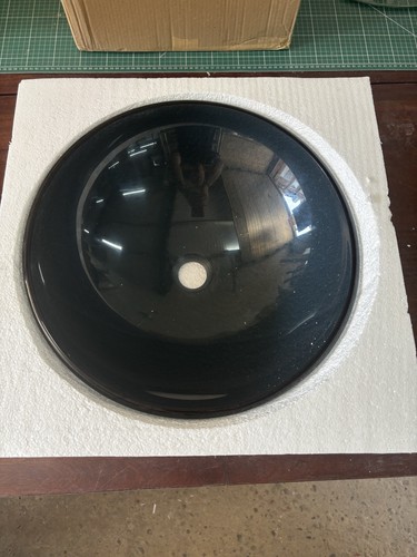 Black glass basin round - round, on