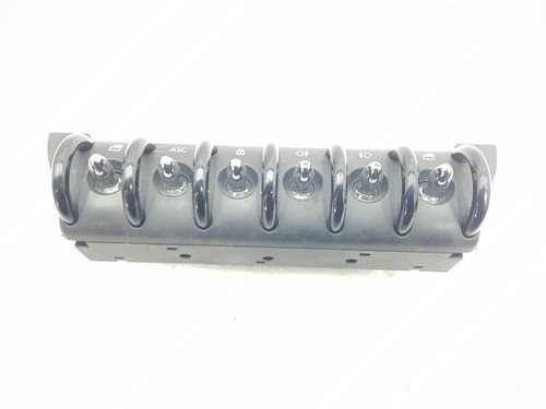 6917989 car console switch