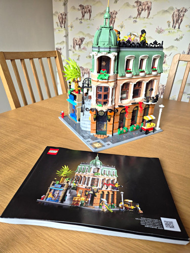 Lego icons modular buildings - lego,
