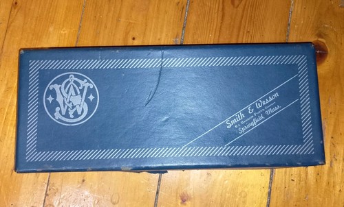 Smith and wesson - smith,