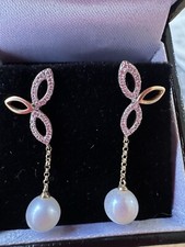18ct gold  Diamond Pearl Drop Earrings 