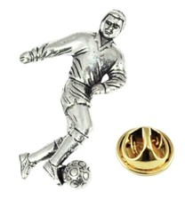 English football enamel - p, q