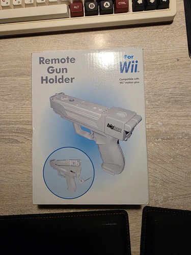 Brand new gun for - new, nintendo