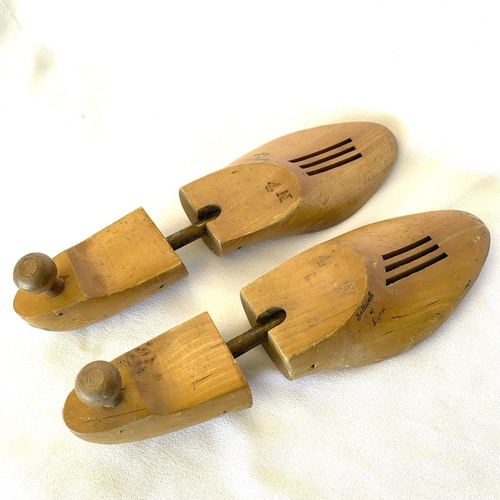 Vtg sellwell lynn wooden - of,