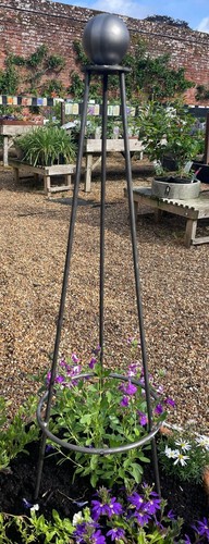 Handmade steel pot obelisk - handmade,