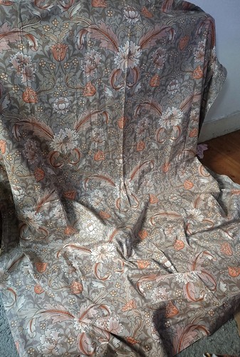 One panel unlined sanderson - unlined,