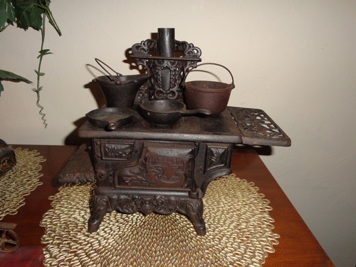 Mini cast iron wood cooking - cast,
