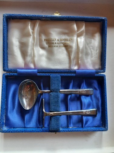 Antique boxed silver plated - boxed,