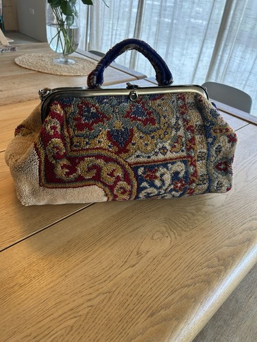 Carpet bags suffolk - carpet, rougham