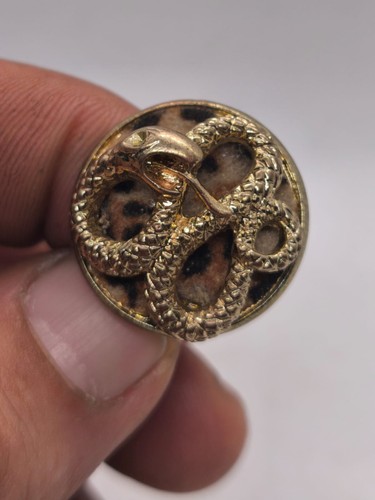 Vintage gold tone snake ring - tone,