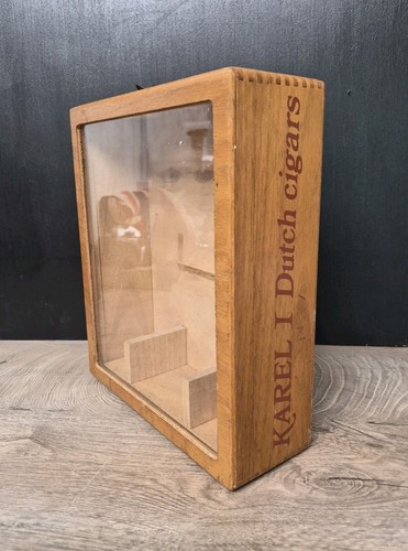 Vintage cigar display - vintage, box