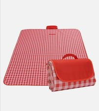 EXTRA LARGE OUTDOOR WATERPROOF PICNIC/CAMPING BLANKET