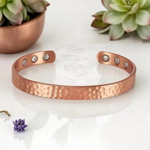 Pure copper hammered bracelet - copper,