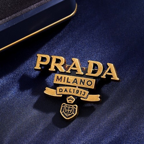 Retro brooch letter pin - ,
