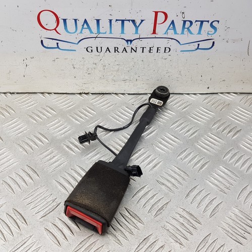 Vauxhall astra seat belt - seat,